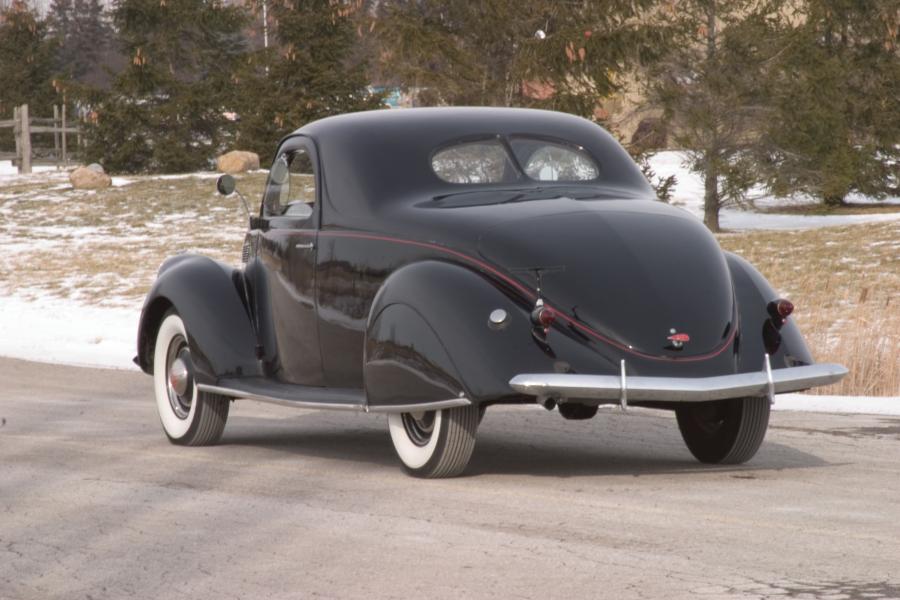  Lincoln Zephyr Coupe (HB-720) 1937 года  (фото 31 из 46)